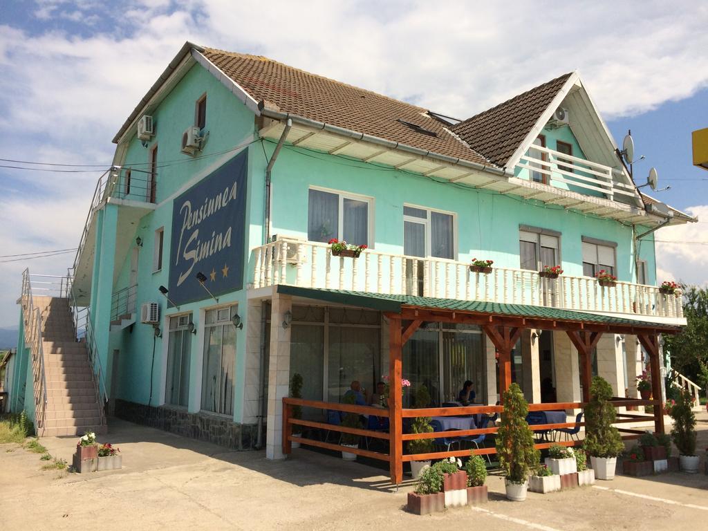 Pensiunea Simina Caransebeş Exterior foto